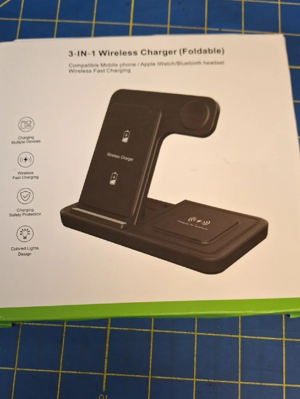Foldable 3-in-1 wireless charging station Phone Watch Headphone New